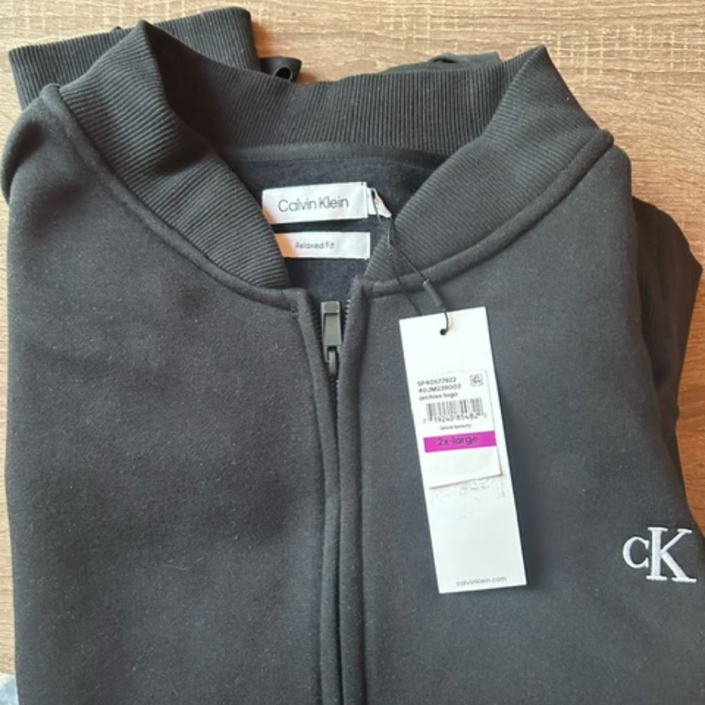 Calvin Klein Sweater - New with Tags